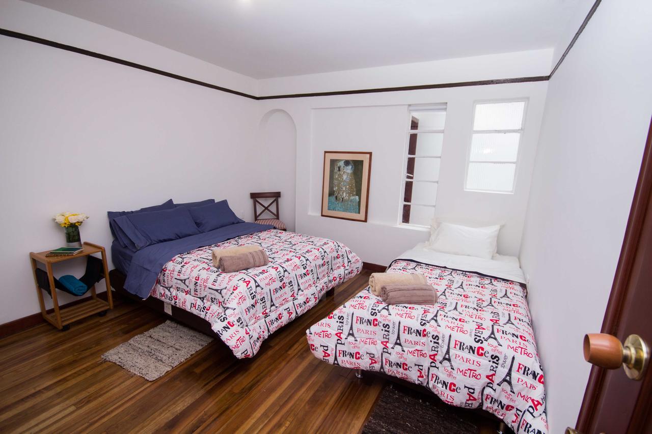 House For Groups - The Hostel Project โบโกตา ภายนอก รูปภาพ