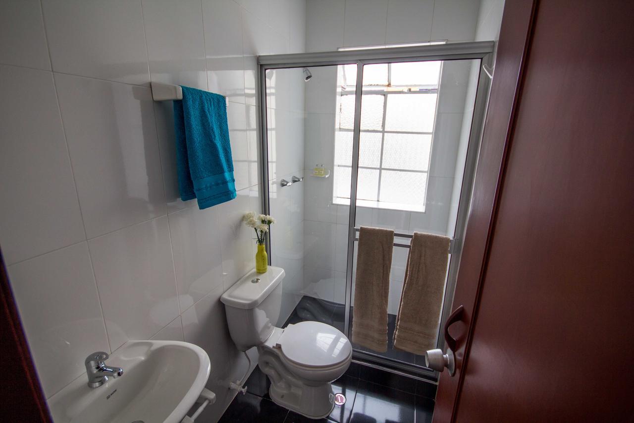 House For Groups - The Hostel Project โบโกตา ภายนอก รูปภาพ