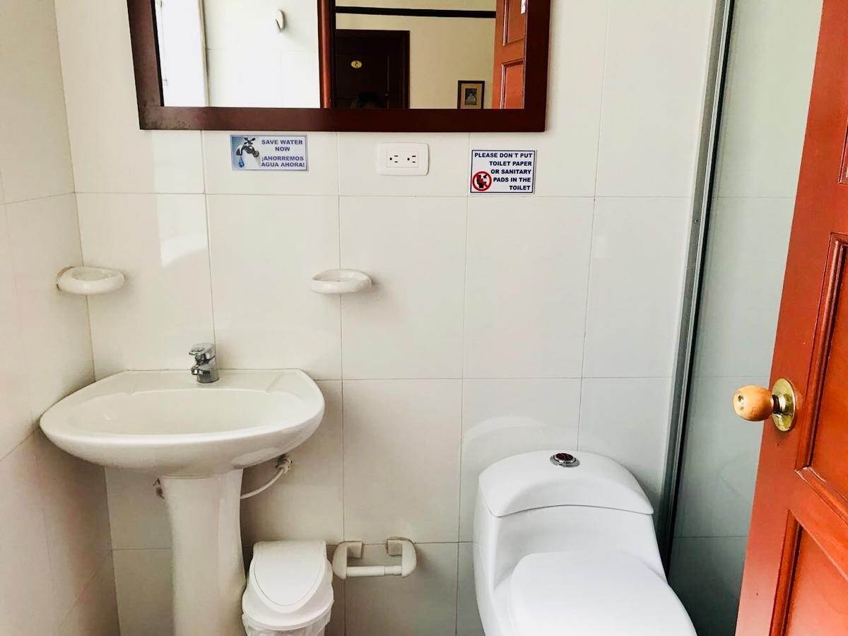 House For Groups - The Hostel Project โบโกตา ภายนอก รูปภาพ